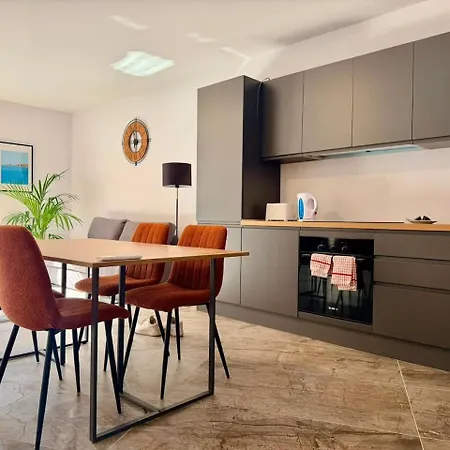 דירה Htr Suites - 5 Minutes To St Julian'S By Haven And Keys Malta *