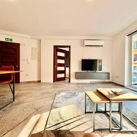 Htr Suites - 5 Minutes To St Julian'S By Haven And Keys Malta * Is-Swieqi